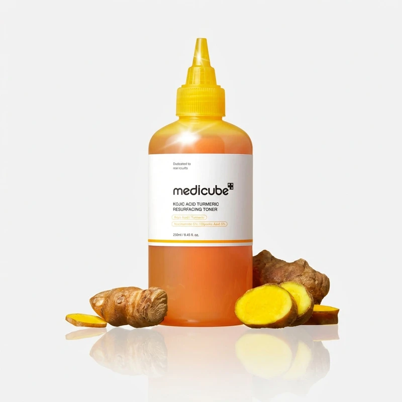تونر کوجیک اسید و زردچوبه مدیکیوب Medicube لایه بردار و روشن کننده با ضمانت اورجینال